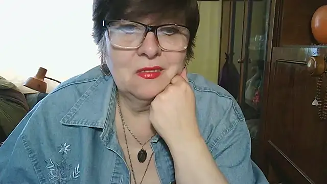 VeronicaGold511 online show from May 2026 08:23:02 AM