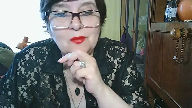 VeronicaGold511 online show from May 2026 07:03:01 AM