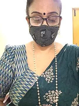 sweet-lotus online show from November 2025 05:06:01 AM