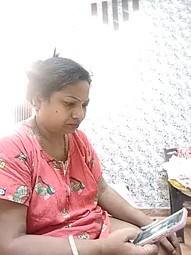 Snapshot of Cute-Janvi20 chatting on April 2026 06:16:02 AM Cute-Janvi20 online show from April 2026 06:16:02 AM