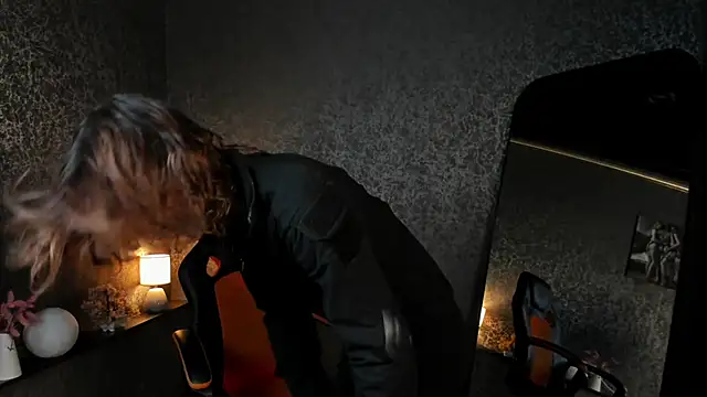 Anjela Botton online show from March 2026 06:34:02 PM