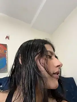 Snapshot of vikysexy283 chatting on November 2025 07:24:02 AM vikysexy283 online show from November 2025 07:24:02 AM