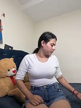 Snapshot of vikysexy283 chatting on November 2025 09:52:02 AM vikysexy283 online show from November 2025 09:52:02 AM