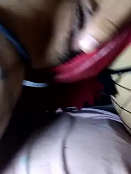 pareja-dispuesta online show from December 2025 02:53:02 AM