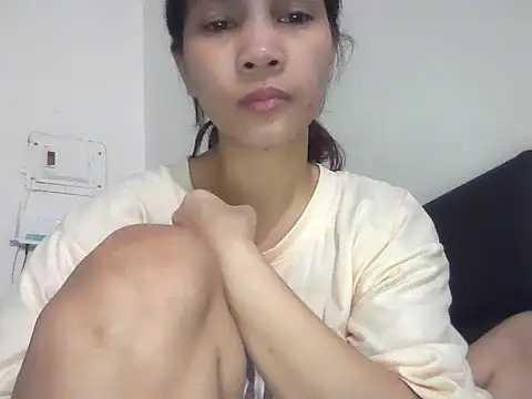 ivyloving4you online show from October 2025 05:46:02 PM