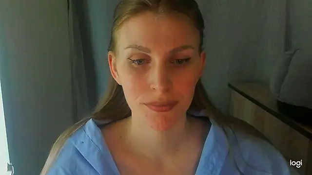 Snapshot of JuliaMuuun chatting on June 2026 08:31:02 PM JuliaMuuun online show from June 2026 08:31:02 PM