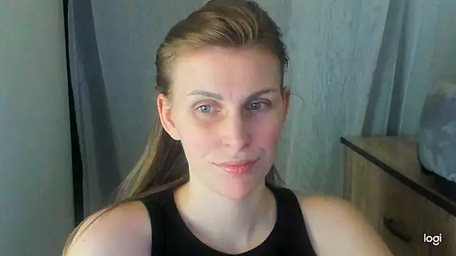 Snapshot of JuliaMuuun chatting on June 2026 09:19:02 PM JuliaMuuun online show from June 2026 09:19:02 PM