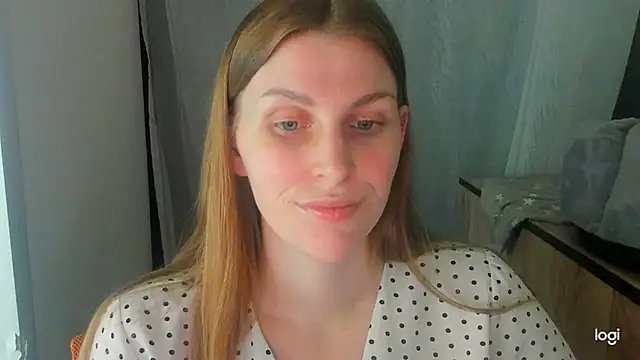 Snapshot of JuliaMuuun chatting on June 2026 09:32:02 PM JuliaMuuun online show from June 2026 09:32:02 PM