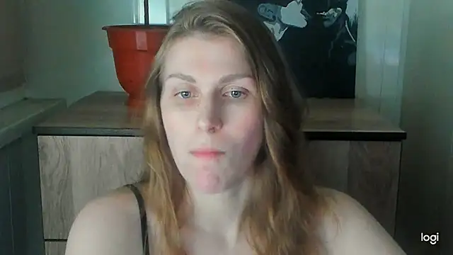 Snapshot of JuliaMuuun chatting on July 2026 11:22:01 PM JuliaMuuun online show from July 2026 11:22:01 PM
