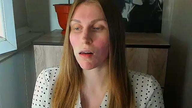 Snapshot of JuliaMuuun chatting on July 2026 08:59:01 PM JuliaMuuun online show from July 2026 08:59:01 PM