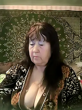 CrystalLime6411 online show from March 2026 03:40:01 PM