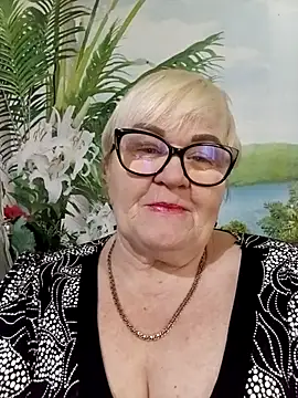 VioletSweet5566 online show from February 2026 01:33:02 PM