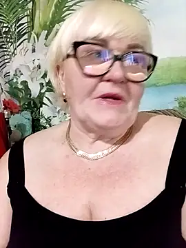 VioletSweet5566 online show from May 2026 03:08:02 PM