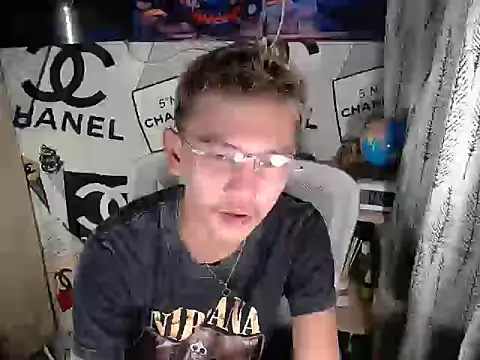 RalfAsian25 online show from April 2026 04:48:01 PM