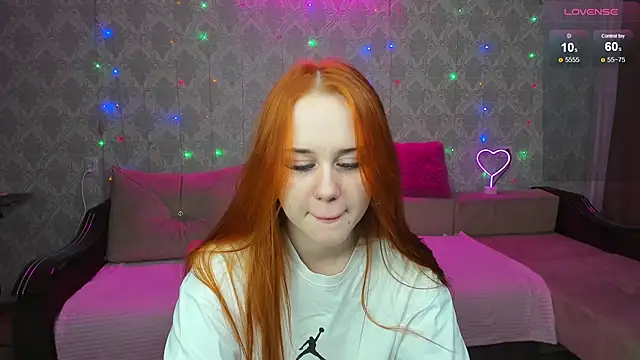 Snapshot of Molly_Kitty chatting on September 2025 03:21:02 AM Molly Kitty online show from September 2025 03:21:02 AM