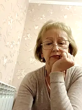 AlikaSwan5821 online show from September 2025 11:58:01 AM