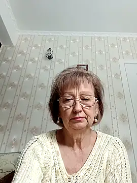 AlikaSwan5821 online show from October 2025 12:17:01 PM