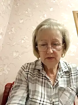 AlikaSwan5821 online show from November 2025 05:45:02 PM