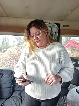 Snapshot of Misspapillon1840 chatting on November 2025 08:53:02 AM Misspapillon1840 online show from November 2025 08:53:02 AM