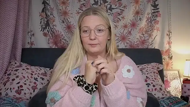 Snapshot of Daisyxoxo_ chatting on October 2025 09:05:02 PM Daisyxoxo online show from October 2025 09:05:02 PM