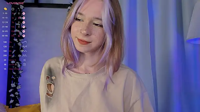 MiSeki online show from November 2025 04:44:02 AM