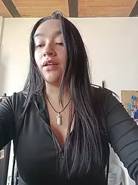 Williams Hera online show from November 2025 02:38:01 PM