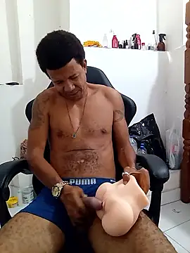 moreno25centimetro online show from January 2026 06:22:02 PM