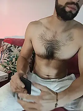 Enzo-wolf33 online show from June 2026 07:14:01 PM