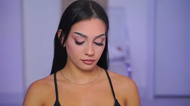 NinaSolenne online show from November 2025 07:38:01 PM