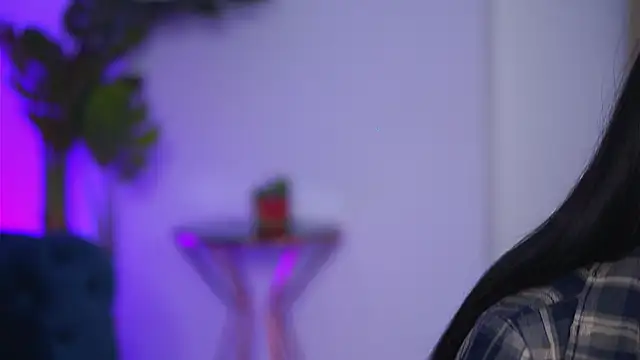 NinaSolenne online show from November 2025 07:50:02 PM