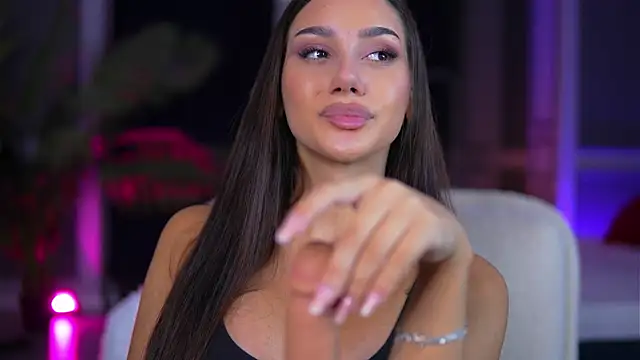 NinaSolenne online show from July 2026 08:52:02 PM