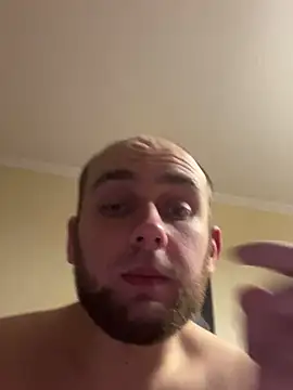 LuckyGirlfriends online show from March 2026 06:57:01 PM