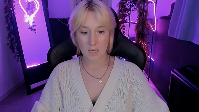 CinBellamy online show from October 2025 05:19:02 AM