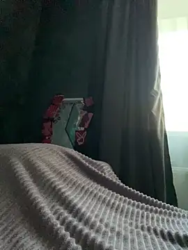 Snapshot of FavoriteKira chatting on October 2025 02:18:02 PM FavoriteKira online show from October 2025 02:18:02 PM