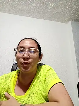 MargaretMonroe online show from April 2026 11:58:01 PM