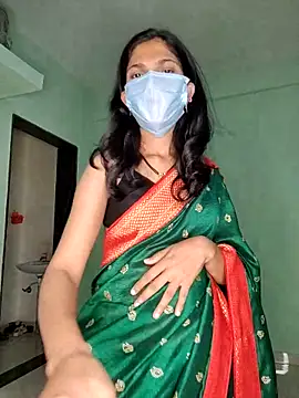 Shivani2002 online show from February 2026 04:36:01 PM