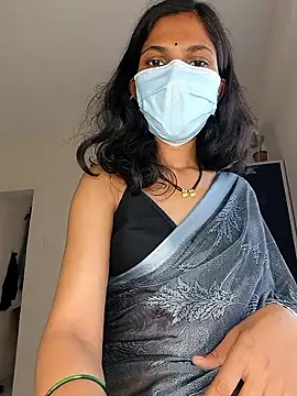 Shivani2002 online show from May 2026 04:52:01 AM