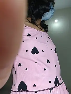 Shivani2002 online show from July 2026 03:47:01 PM