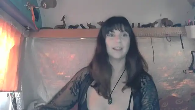 Snapshot of Skye_DD_T chatting on November 2025 09:08:02 AM Skye DD T online show from November 2025 09:08:02 AM