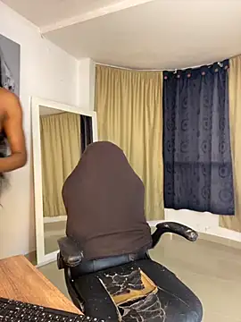 Snapshot of ebony_rock chatting on October 2025 09:41:01 AM ebony rock online show from October 2025 09:41:01 AM