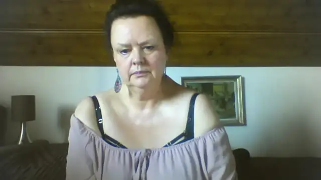 TiffanyMature online show from September 2025 08:26:01 AM