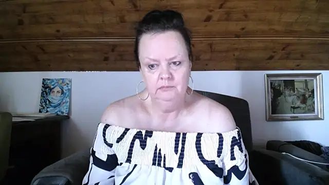 TiffanyMature online show from July 2026 09:07:02 AM