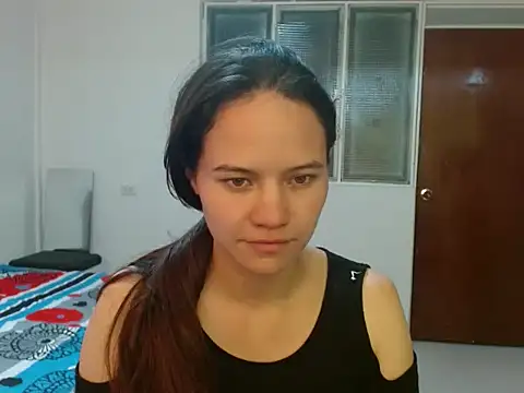 Snapshot of yarafuckass chatting on February 2026 07:33:02 PM yarafuckass online show from February 2026 07:33:02 PM