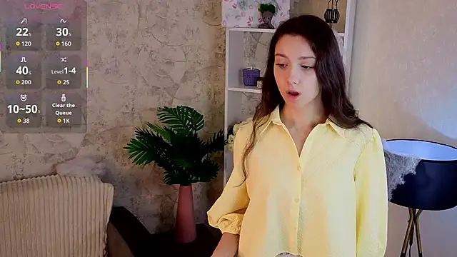 Snapshot of GiseleLamos chatting on November 2025 03:20:02 AM GiseleLamos online show from November 2025 03:20:02 AM