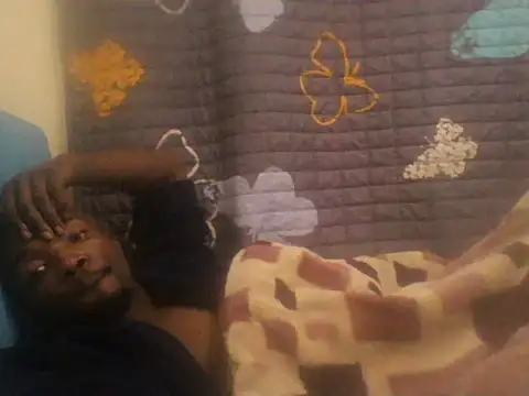 Snapshot of thabang2222 chatting on November 2025 06:01:01 AM thabang2222 online show from November 2025 06:01:01 AM