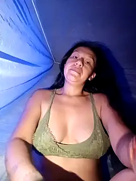 Snapshot of LUNAROSE_SEX chatting on November 2025 04:12:02 AM LUNAROSE SEX online show from November 2025 04:12:02 AM