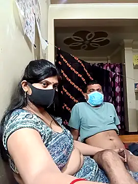 Snapshot of reena502 chatting on September 2025 06:42:01 PM reena502 online show from September 2025 06:42:01 PM