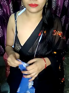 Snapshot of reena502 chatting on October 2025 05:52:02 PM reena502 online show from October 2025 05:52:02 PM