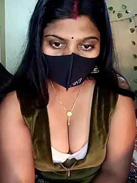 Snapshot of reena502 chatting on December 2025 12:06:01 AM reena502 online show from December 2025 12:06:01 AM