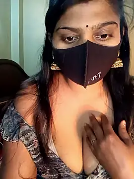 Snapshot of reena502 chatting on January 2026 12:47:02 AM reena502 online show from January 2026 12:47:02 AM